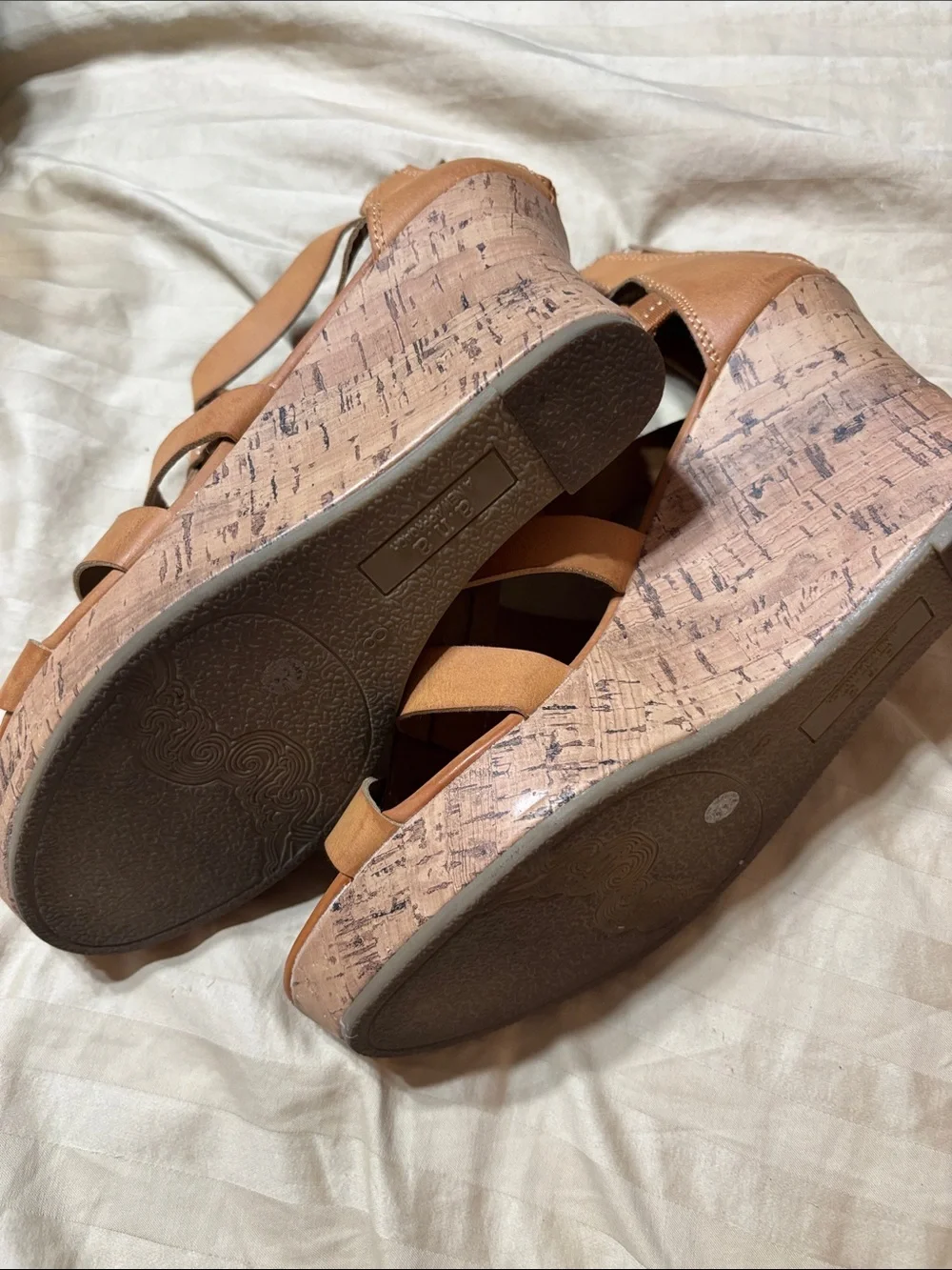 a.n.a chic tan
